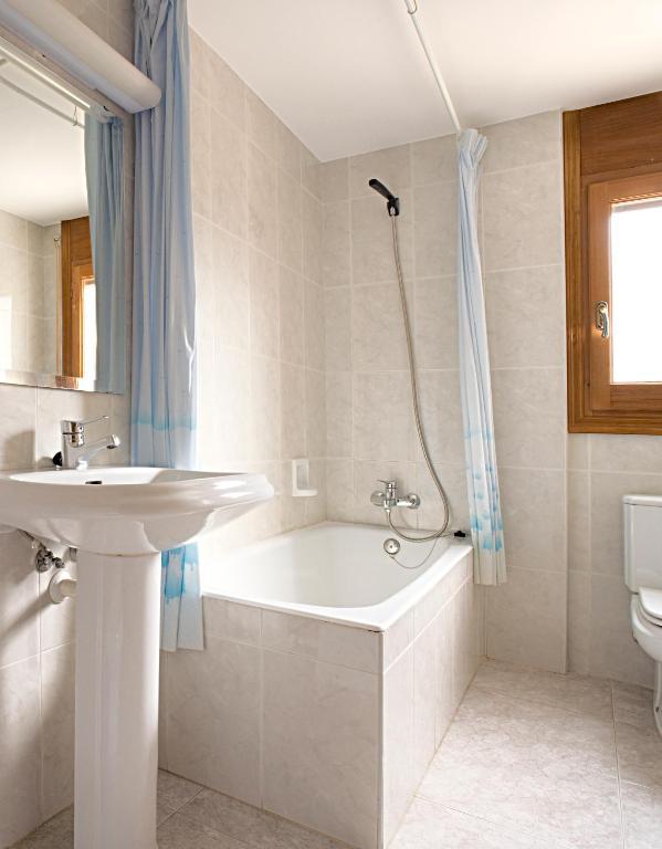 Hotel Latre Broto Zimmer foto